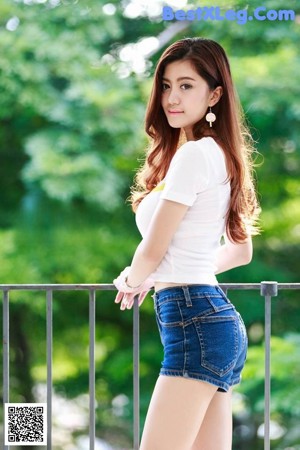 Thai Model No.392: Model Nichapha Praew (14 photos)